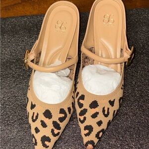 Chic Tan Leopard Print Heels